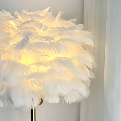 Elegant White Feather Lamp with