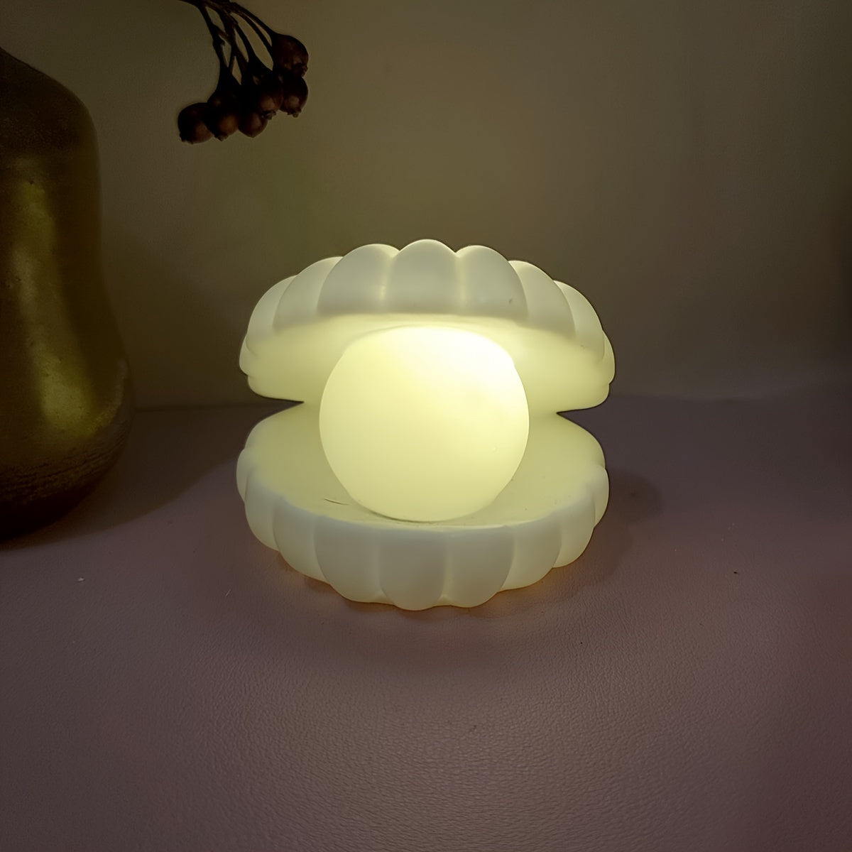 Contemporary Cartoon Night Light Decorative White Shell Night Light Cartoon Night Light (built-in 3 Button Batteries)